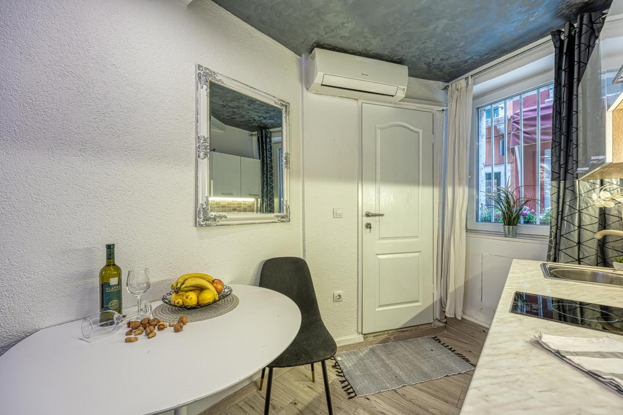 Studio Katarina Rovinj Extérieur photo